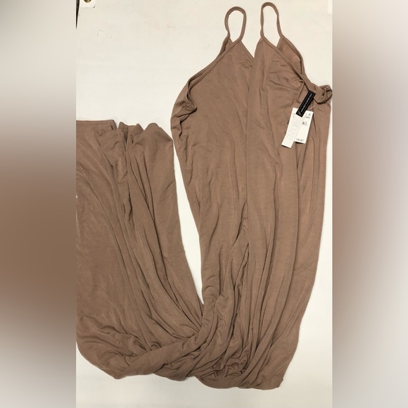NWT Abound Maxi Dress - Picture 3 of 3